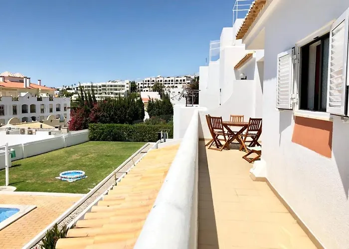 Old Town With Pool L Alexio